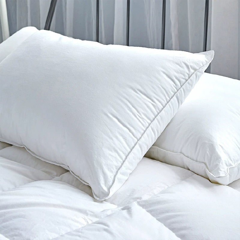 وسائد نوم فاخرة متعددة الغرف مصنوعة من ريش الأوز بنسبة 90%